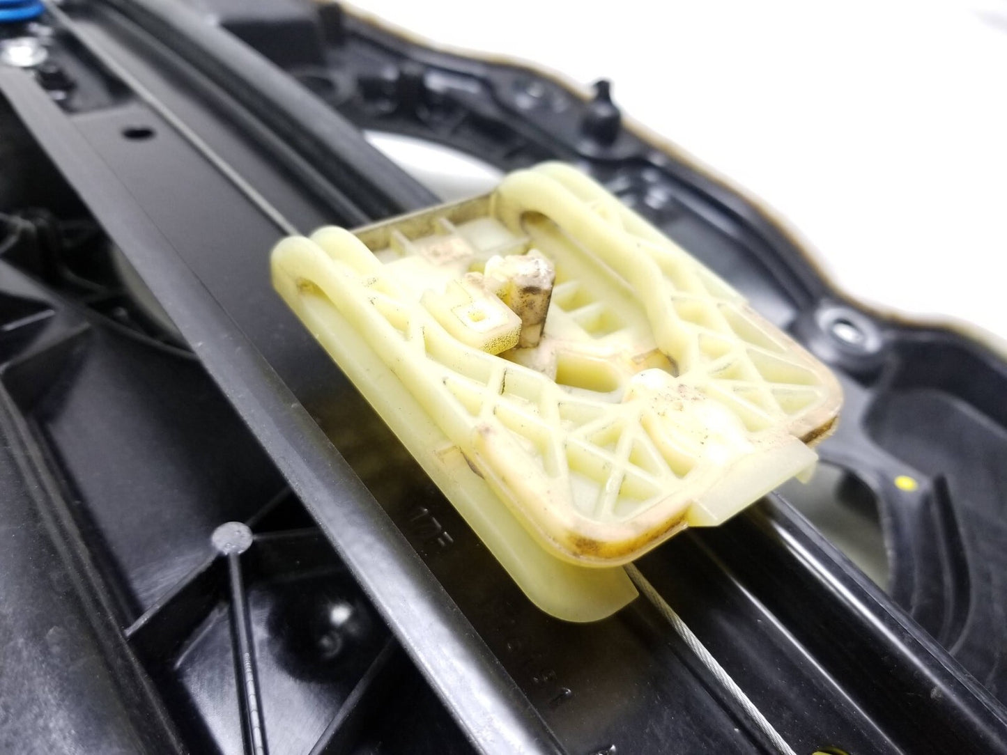 2018 Alfa Romeo Stelvio Window Regulator Panel Front Driver Side Left OEM ☑️