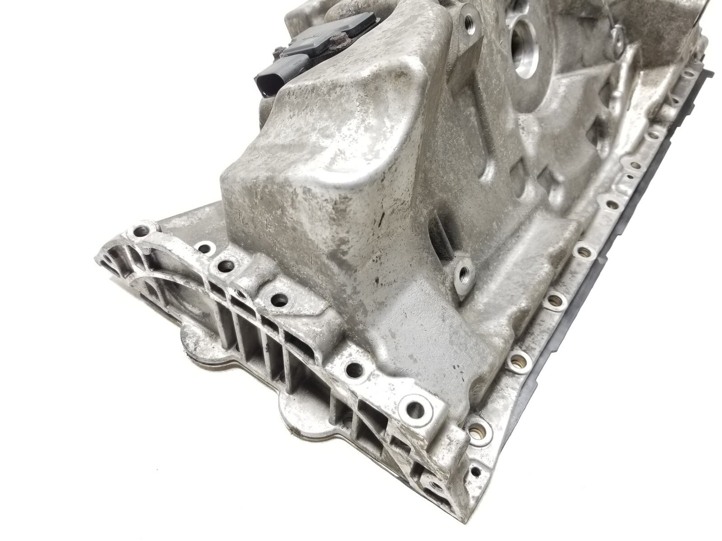 2011 - 2014 BMW X5 E70 Oil Pan OEM