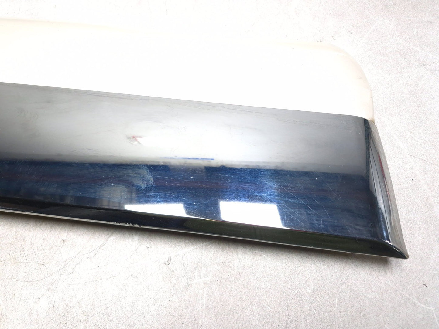 2008 Lincoln Navigator Rear Door Lower Molding Driver Side Left OEM