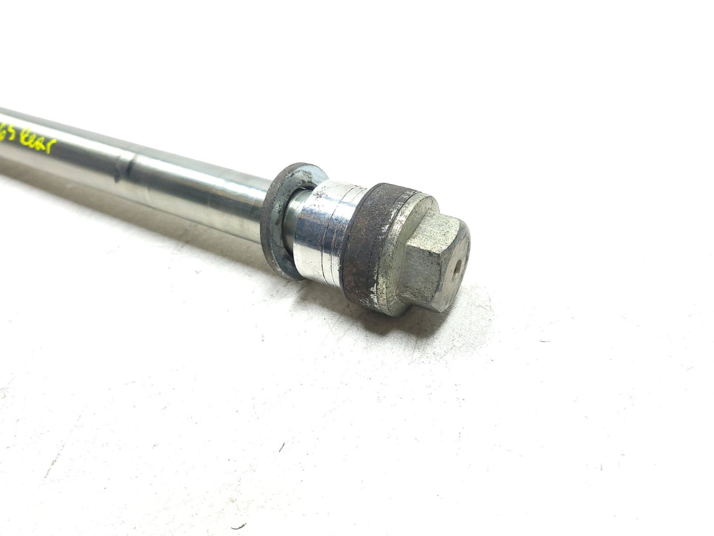 2014 - 2020 Harley Xg750 Street 750 Rear Wheel Axle OEM