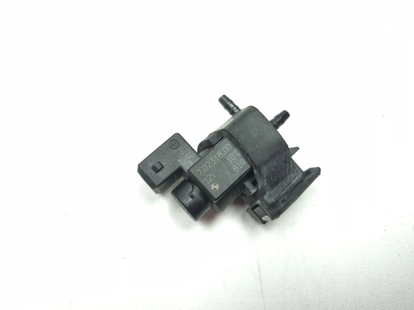 2011 BMW 750li Vacuum Valve Control Solenoid Oem✅