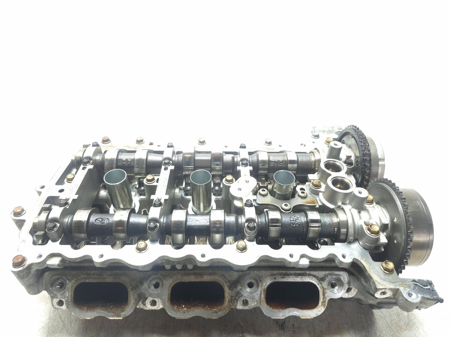 2017 Cadillac Xt5 Cylinder Head Driver Side Left OEM