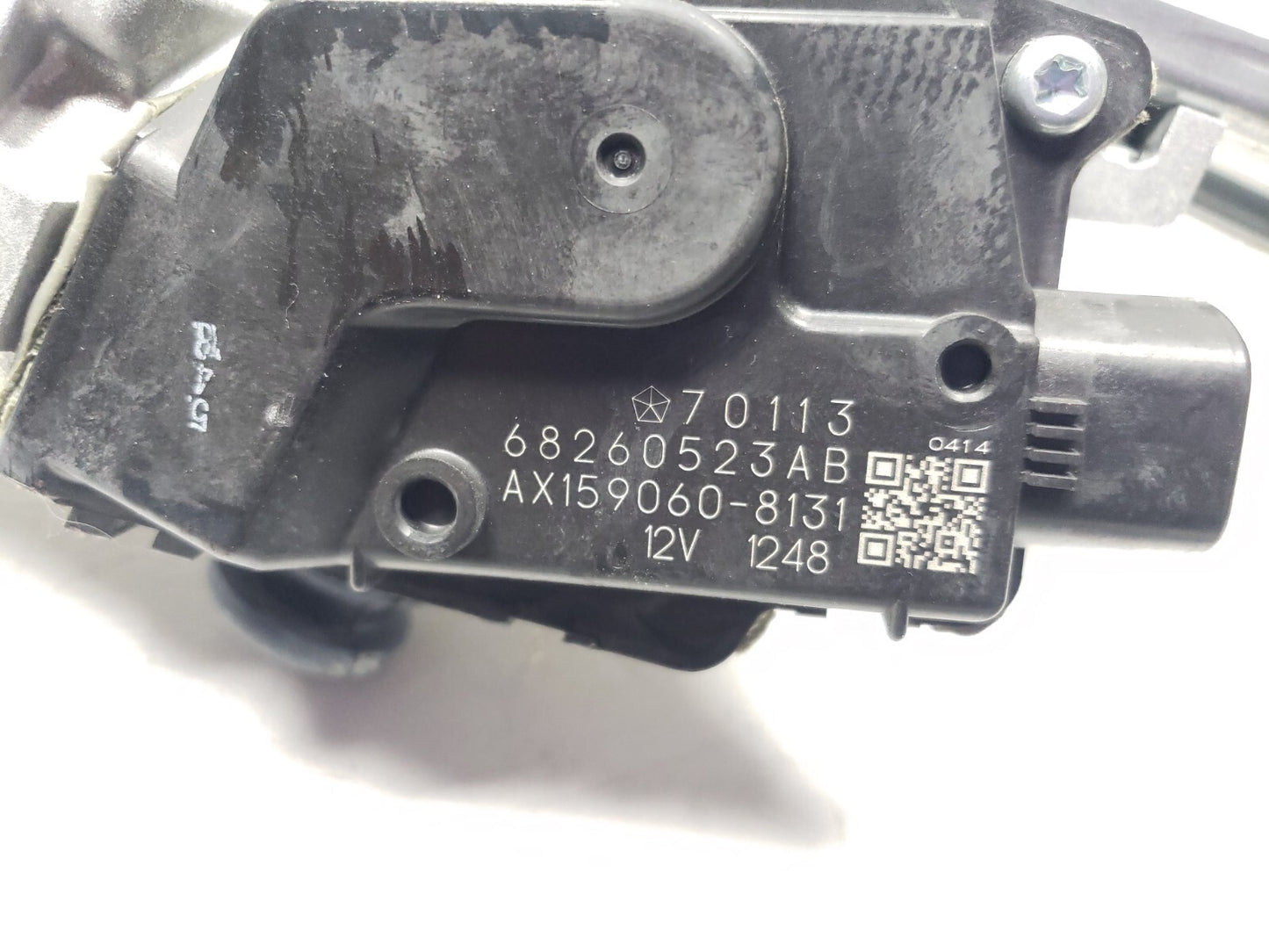 2018 Dodge Durango Windshield Wiper Motor W/ Linkage OEM