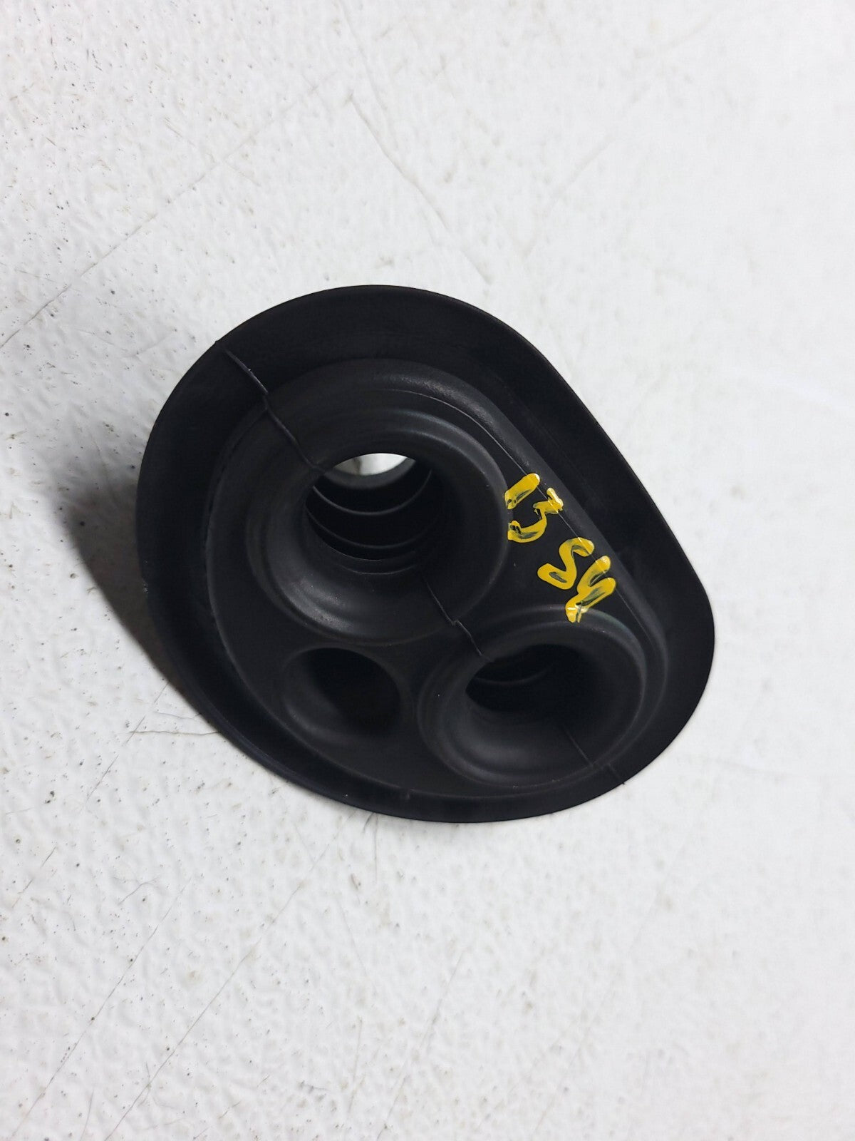 2013 2014 2015 Audi A4 S4 Coolant Hose Pipe Grommet Double Rubber 8k0819699a OEM