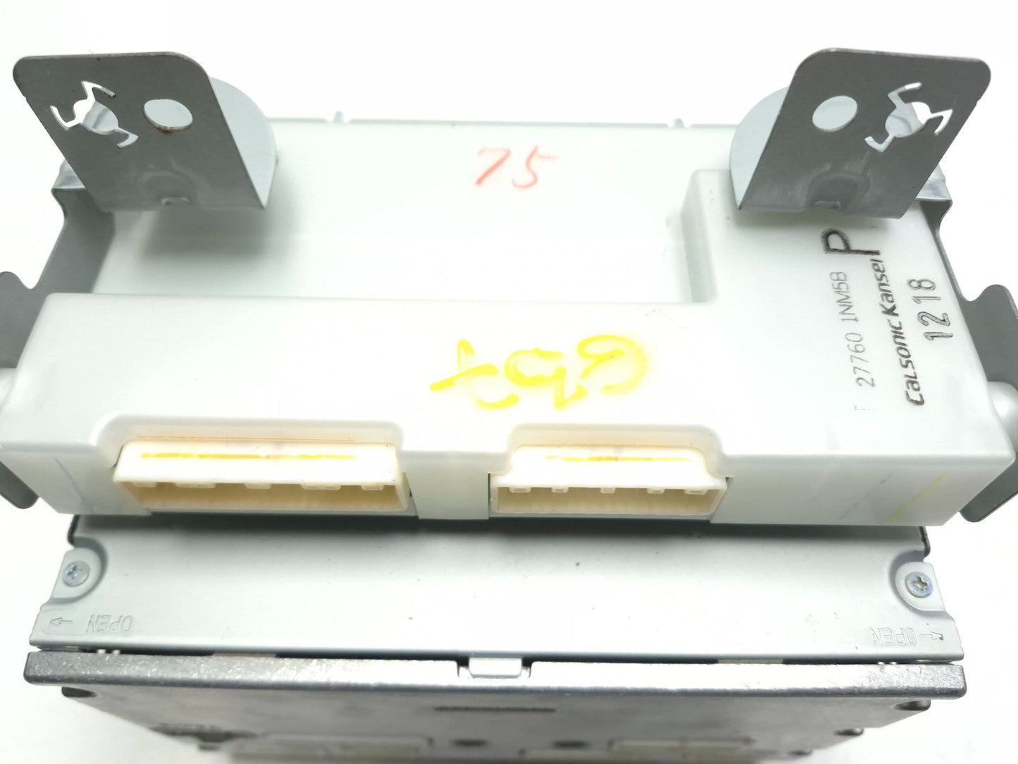 2011 Infiniti G37 Coupe Am/fm Radio 25915jk62d OEM