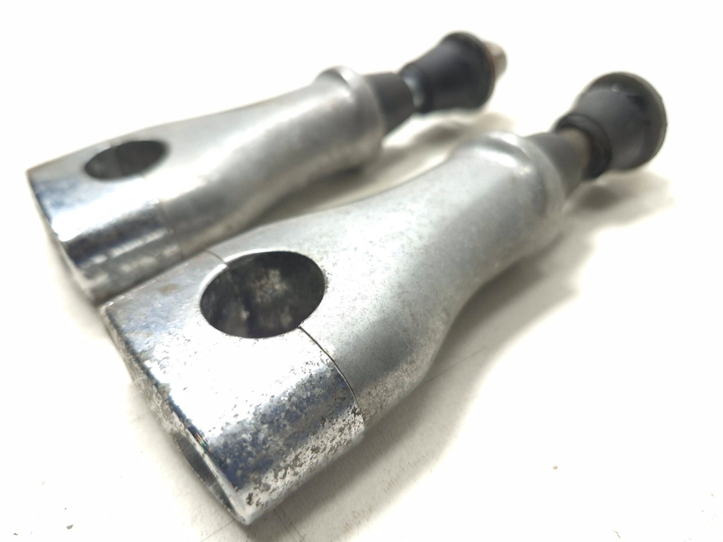 2007 Cf Moto V5 Qlink Legacy 250 Handlebar Riser Clamp Pair OEM