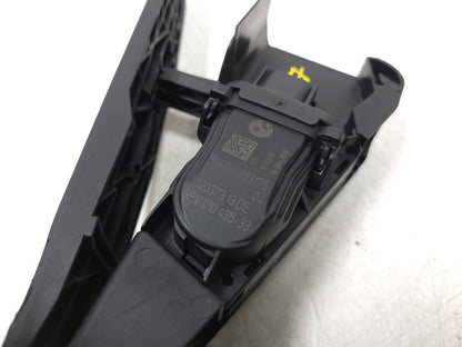 13-18 BMW 330xi F30 Accelerator Gas Pedal 6853175 OEM ✅