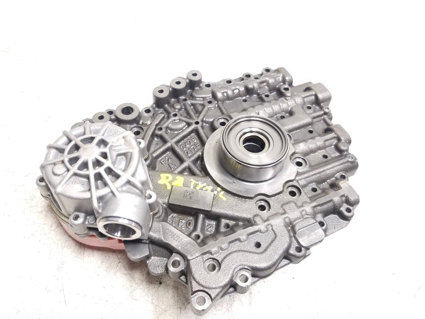 2022 Chevrolet Trailblazer Automatic Transmission Oil Pump OEM 19k Miles