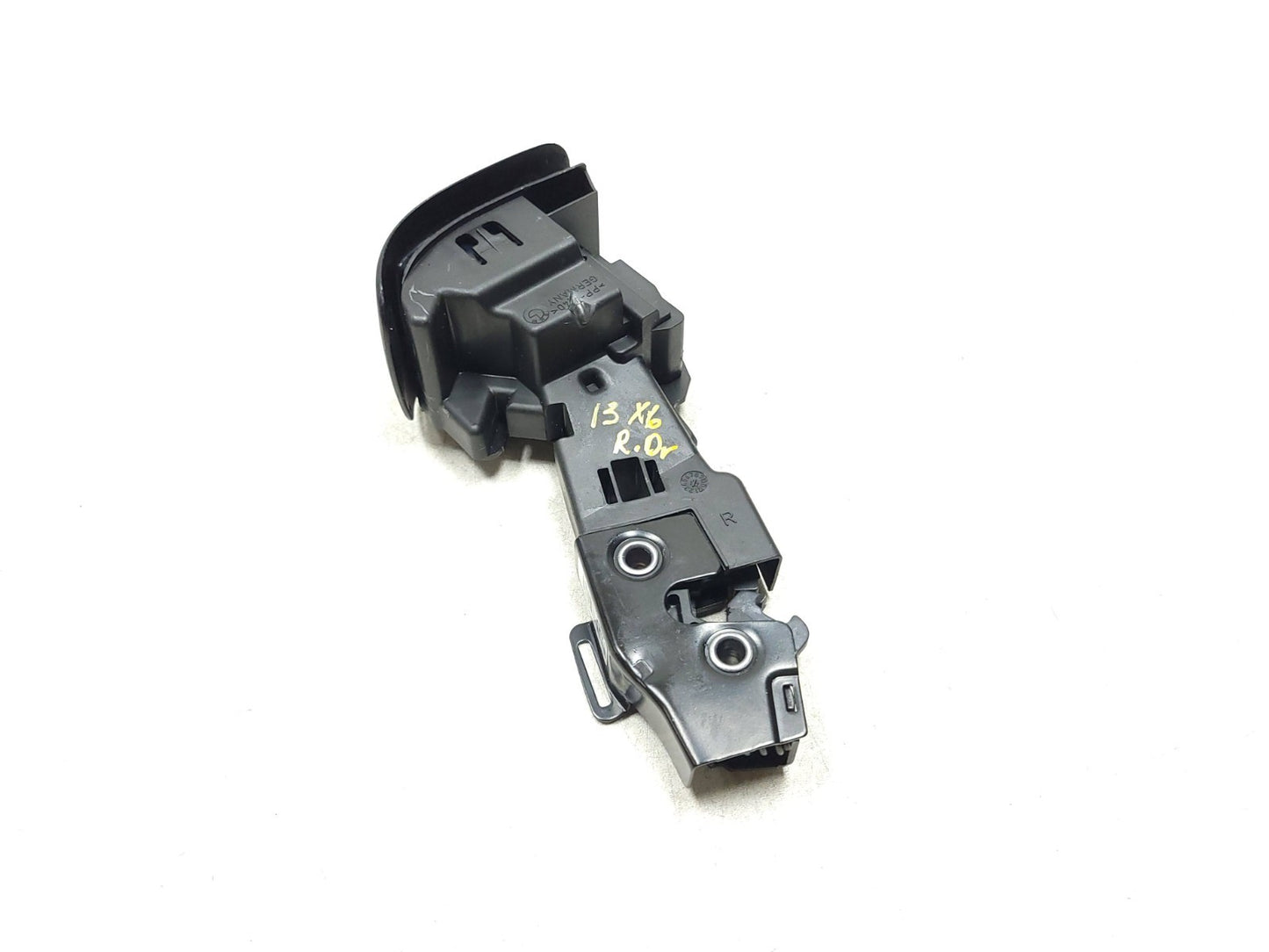 2008 - 2014 BMW X6 E71 Rear Seat Lock Trim & Set Belt Retractor OEM