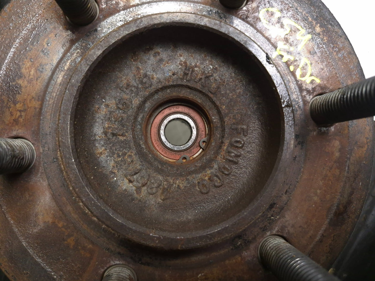 2008 Lincoln Navigator Front Spindle Knuckle Wheel Hub Driver Side Left OEM