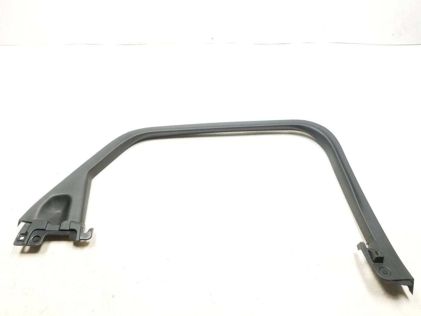 2022 Chevrolet Trailblazer Rear Door Window Frame Weatherstrip Driver Side OEM