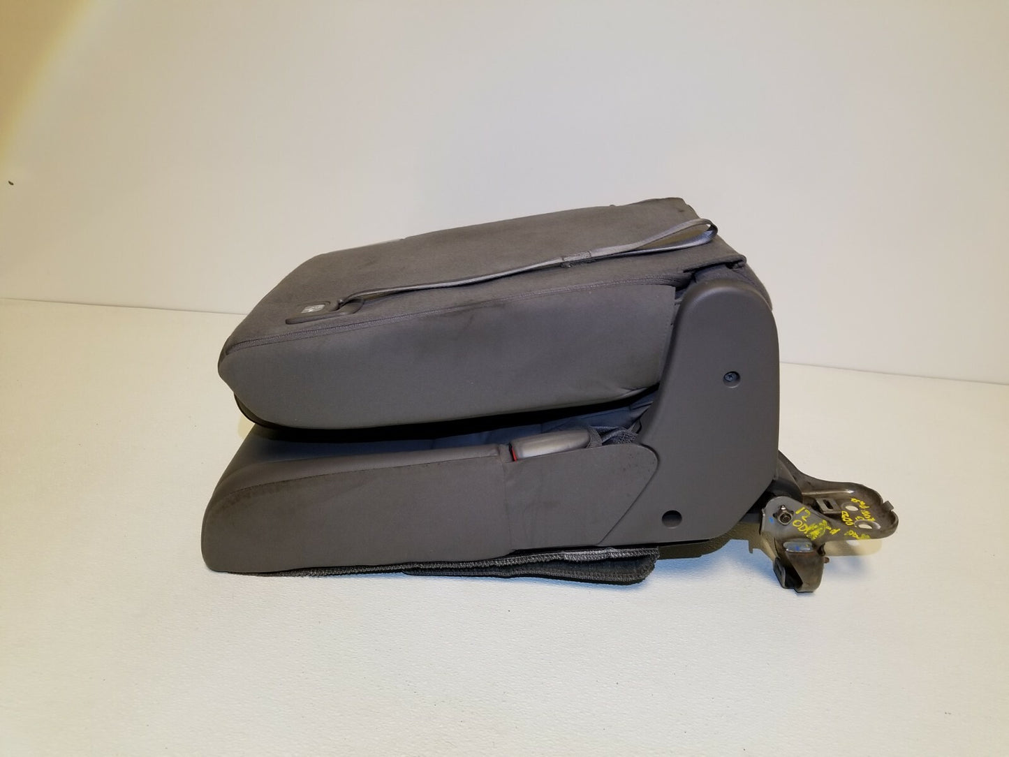 2012 Honda Odyssey Rear Seat Third 3rd Row Right Passenger Side OEM