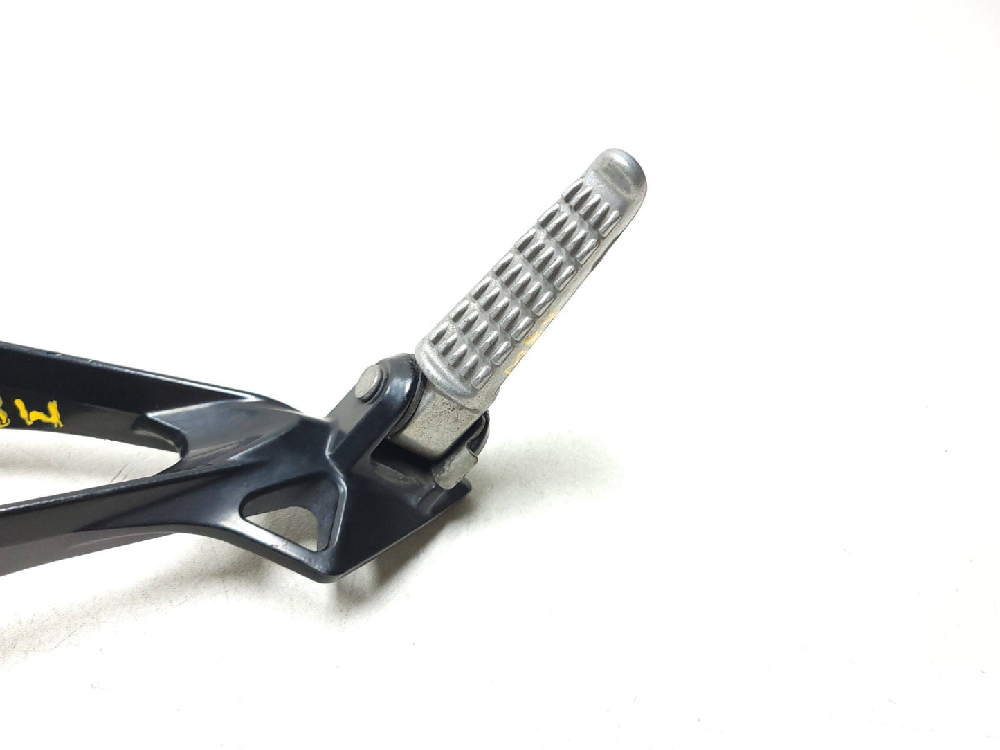 2007 Kawasaki Ninja Zx-6r Zx600  Right Rearset Foot Peg Rest OEM