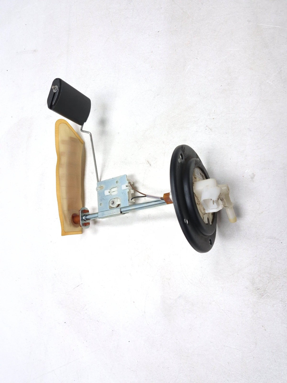 2013 Hyundai Genesis Coupe Fuel Pump Assembly OEM
