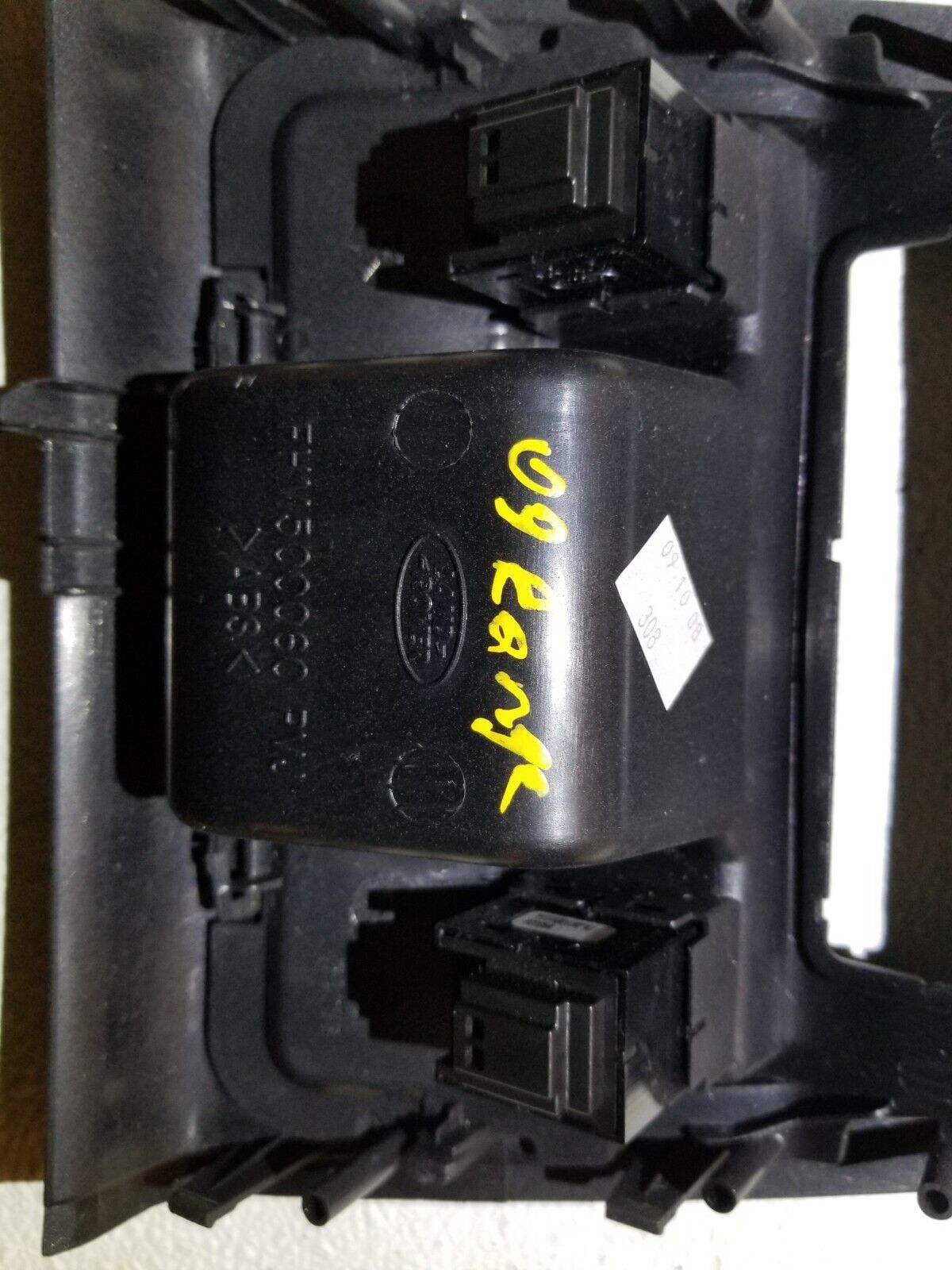 06 07 08 09 Range Rover Sport Center Console Rear Air Vent Heated Seat Panel OEM
