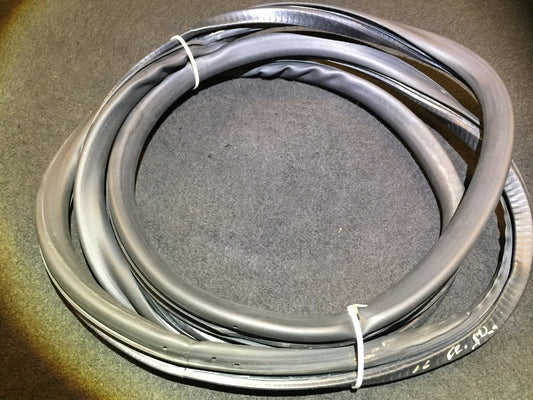 05 06 07 08 Audi A6 C6 Front Left Driver Side Door Weatherstrip Seal OEM