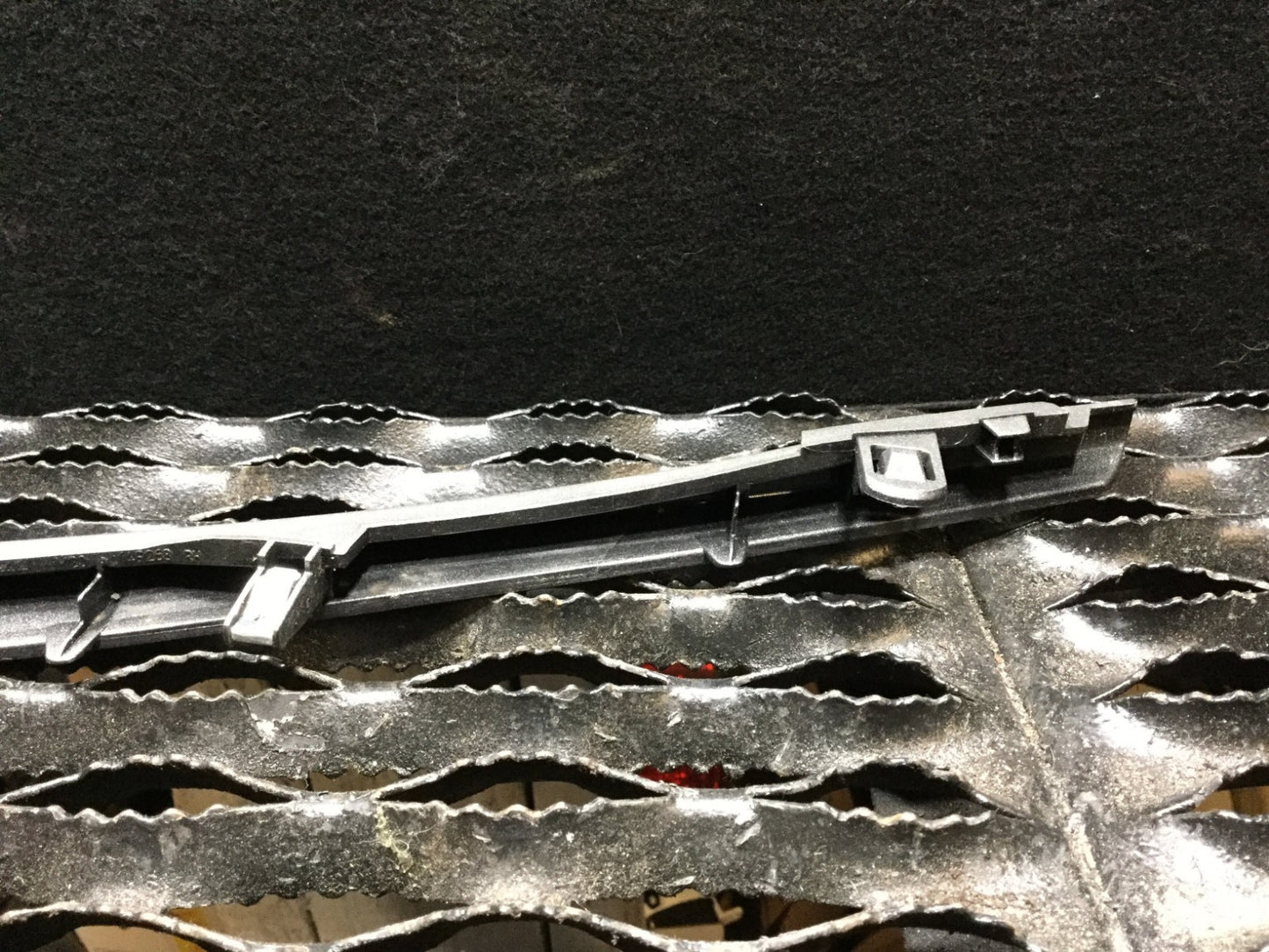 2013-2017 Nissan Altima Sedan L33 Right Side Center Console Trim Strip OEM