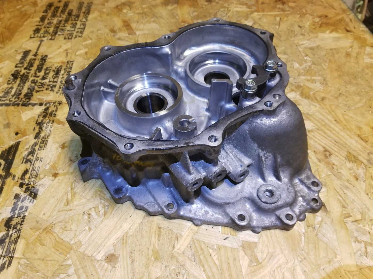 2010 Subaru Legacy Automatic Transmission Case OEM