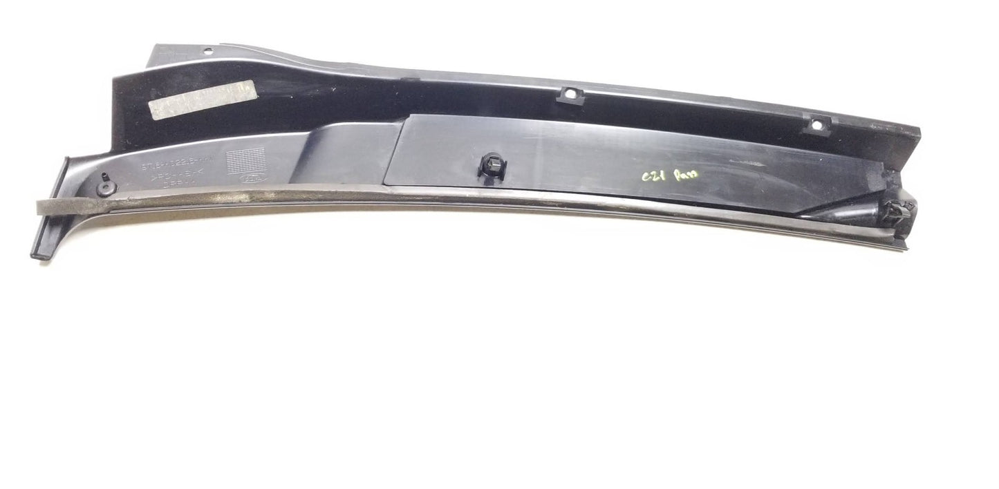 10 - 13 Ford Transit Connect Front Windshield Wiper Cowl Trim OEM