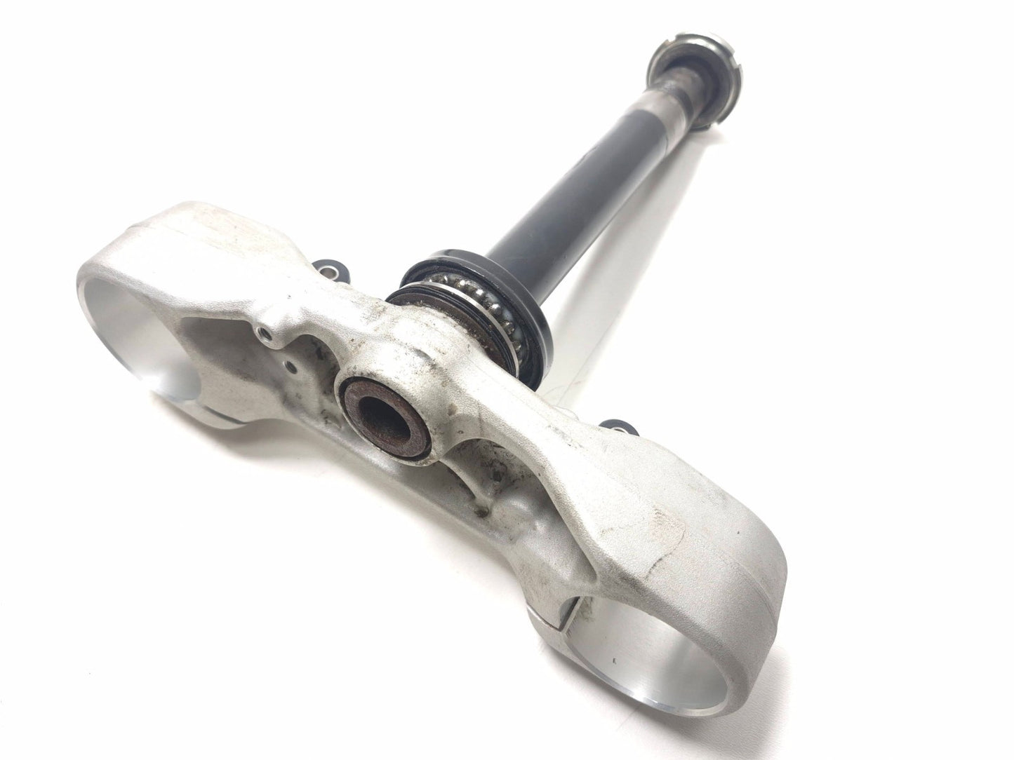 2018 Husqvarna Svartpilen 401 Front Fork Lower Triple Tree Clamp OEM
