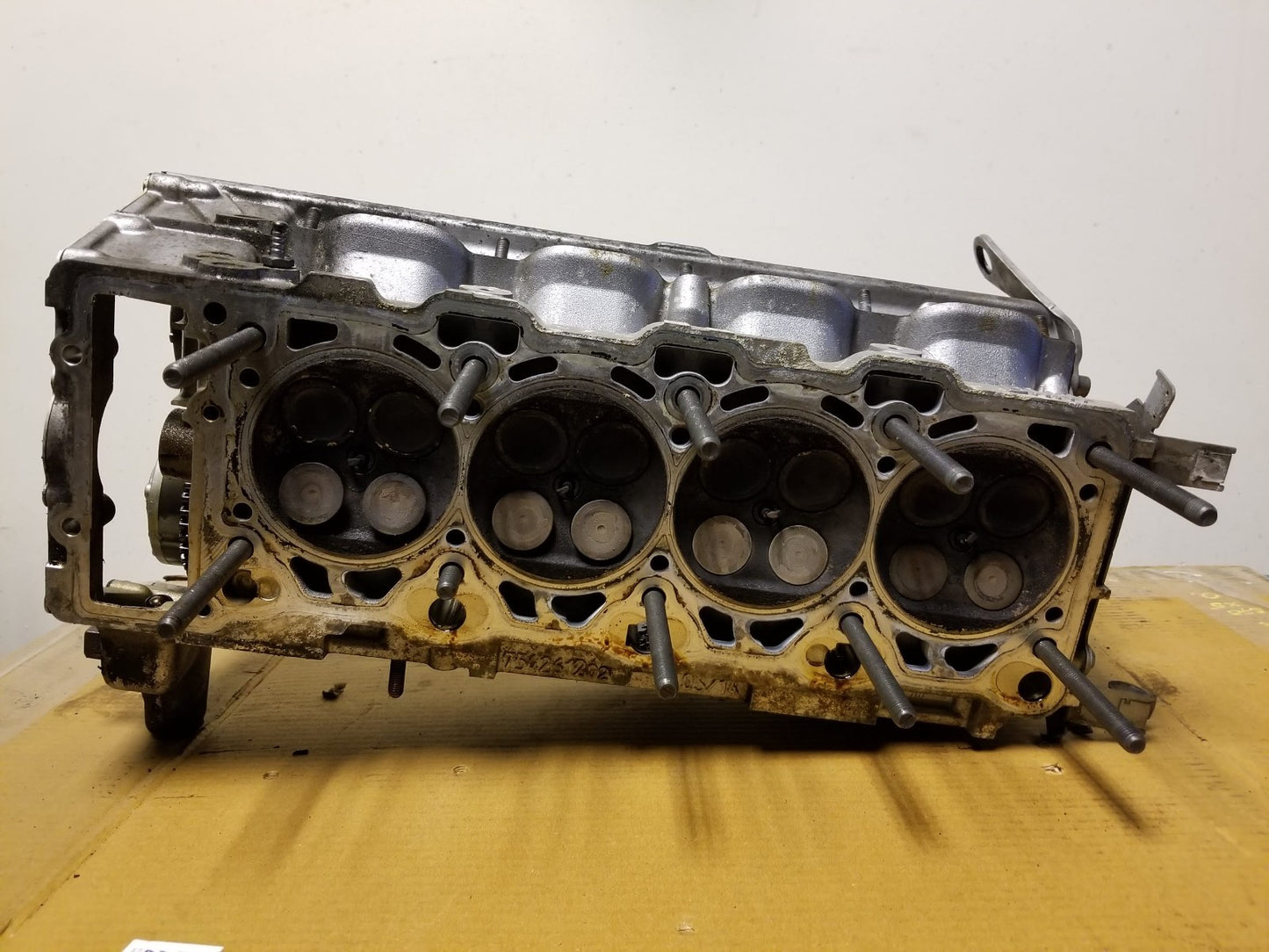 2010 BMW X5 E70 Engine Cylinder Head 4.8l N62t Passenger Side Right OEM