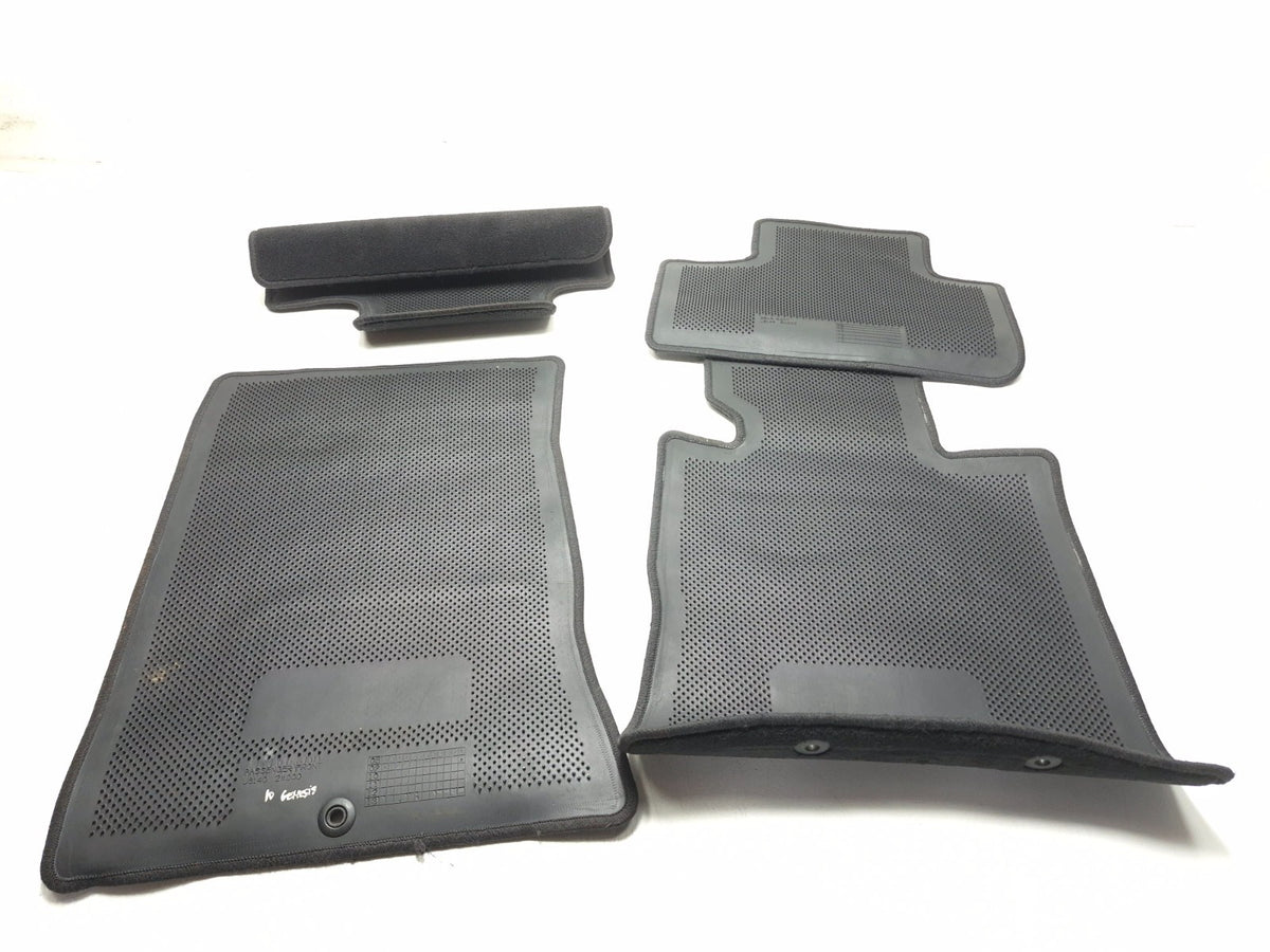 2010 Hyundai Genesis Coupe Floor Mat Carpet 4 Pcs 2m014-adu00-9p OEM