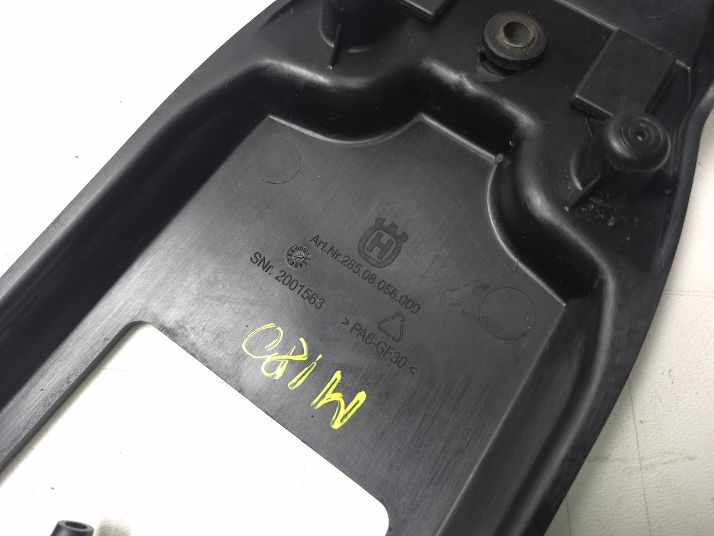 2018 Husqvarna Svartpilen 401 Fuel Tank Cover Panel OEM