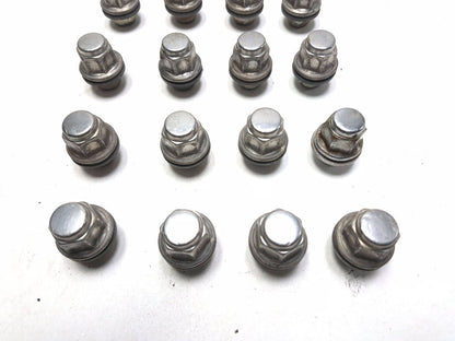 2004 Toyota Corolla Matrix Wheel Lug Nut 20pcs OEM