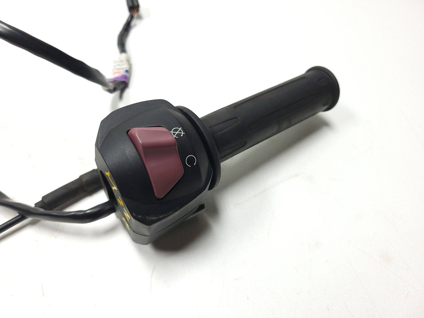 2016 - 2020 BMW G310r G310gs Right Handlebar Kill Of Start Switch & Throttle OEM
