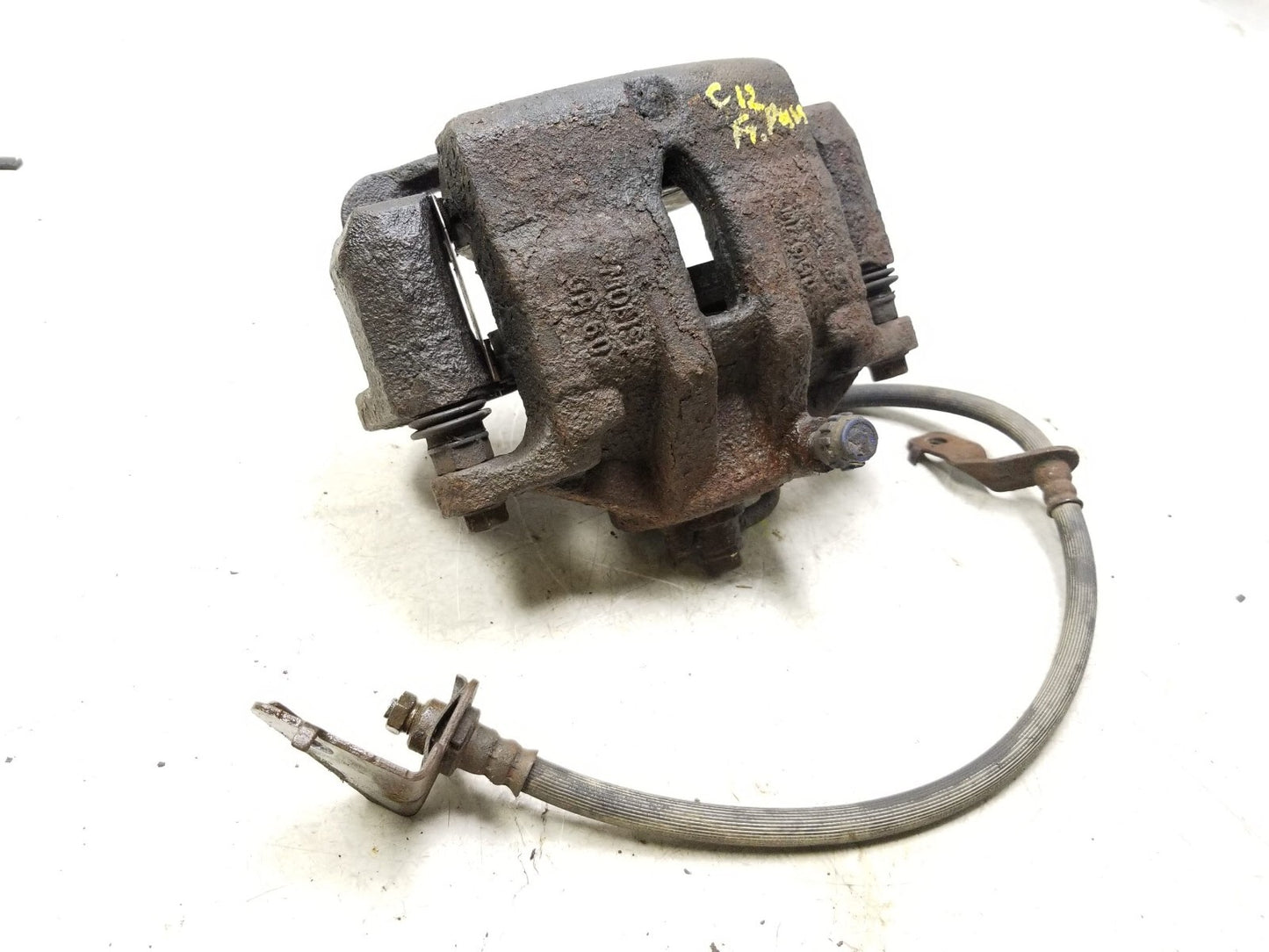 2011 - 2016 Kia Sportage AWD Front Brake Caliper Passenger Side Right 2.4l OEM