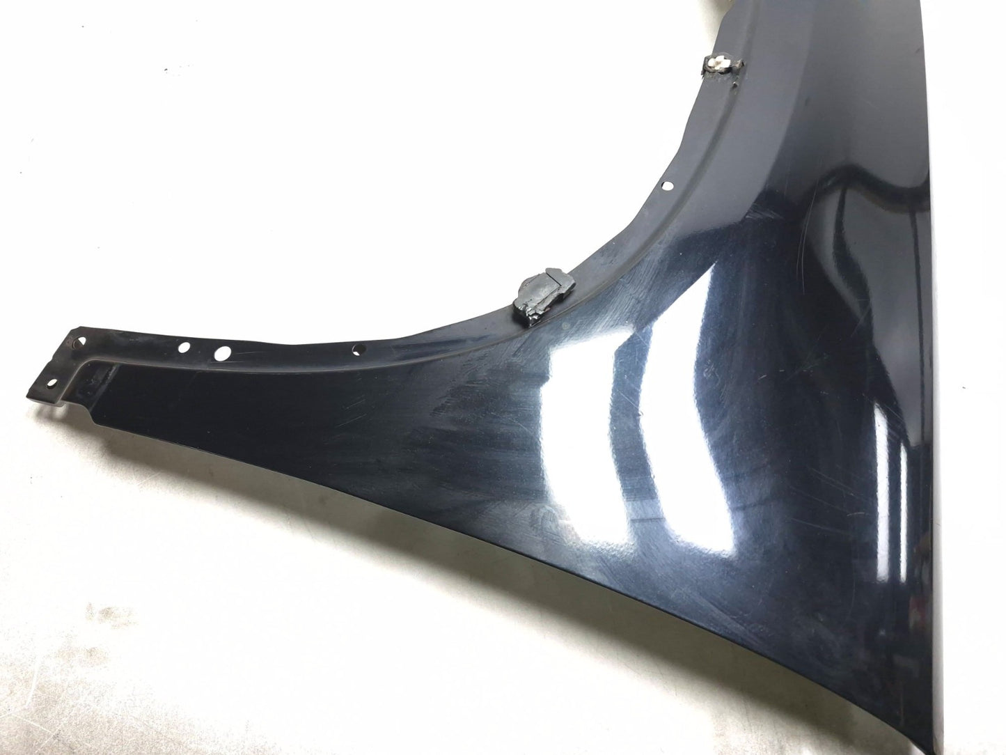 2011 Volkswagen Tiguan 2.0l Front Fender Left Driver Side OEM