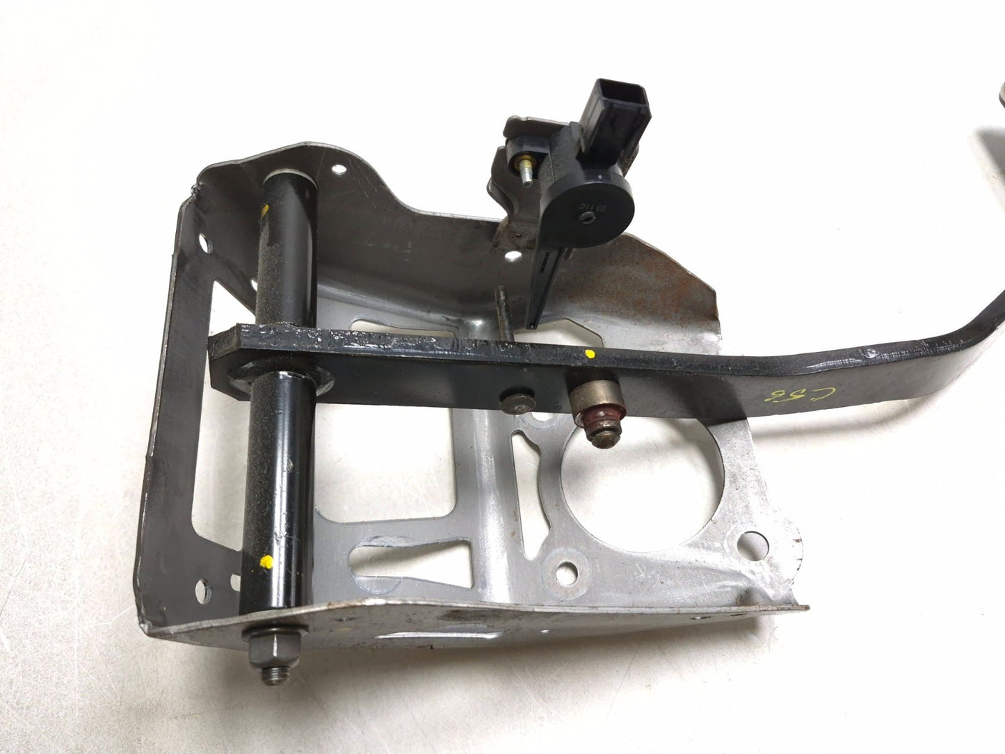 2020 Dodge Challenger 5.7l Brake Foot Stop Pedal W/ Sensor OEM