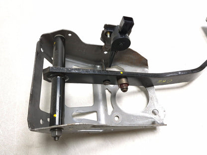 2020 Dodge Challenger 5.7l Brake Foot Stop Pedal W/ Sensor OEM