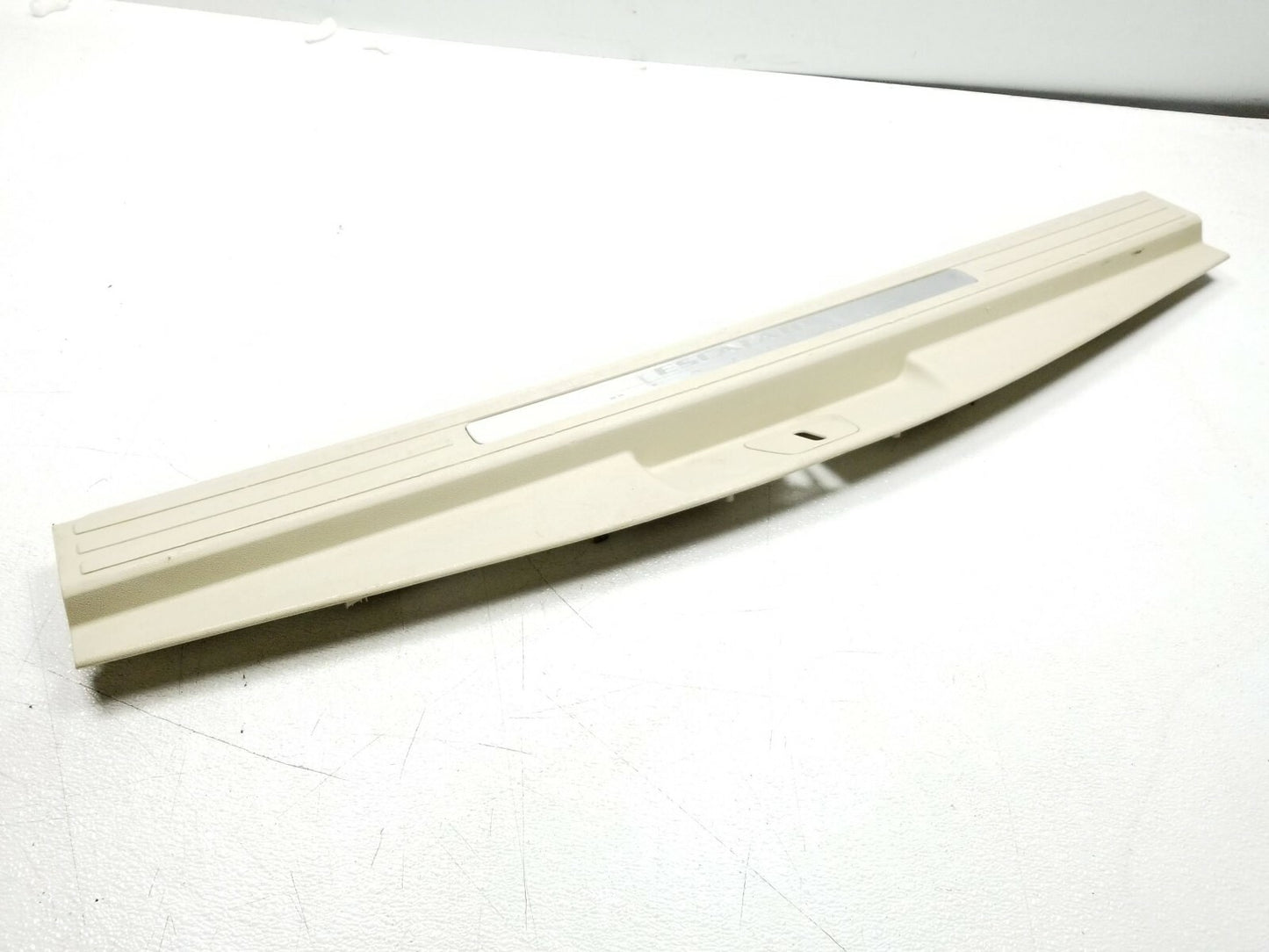 08 09 10 11 12 13 14 Escalade Rear Trunk Scuff Sill Trim Cover OEM