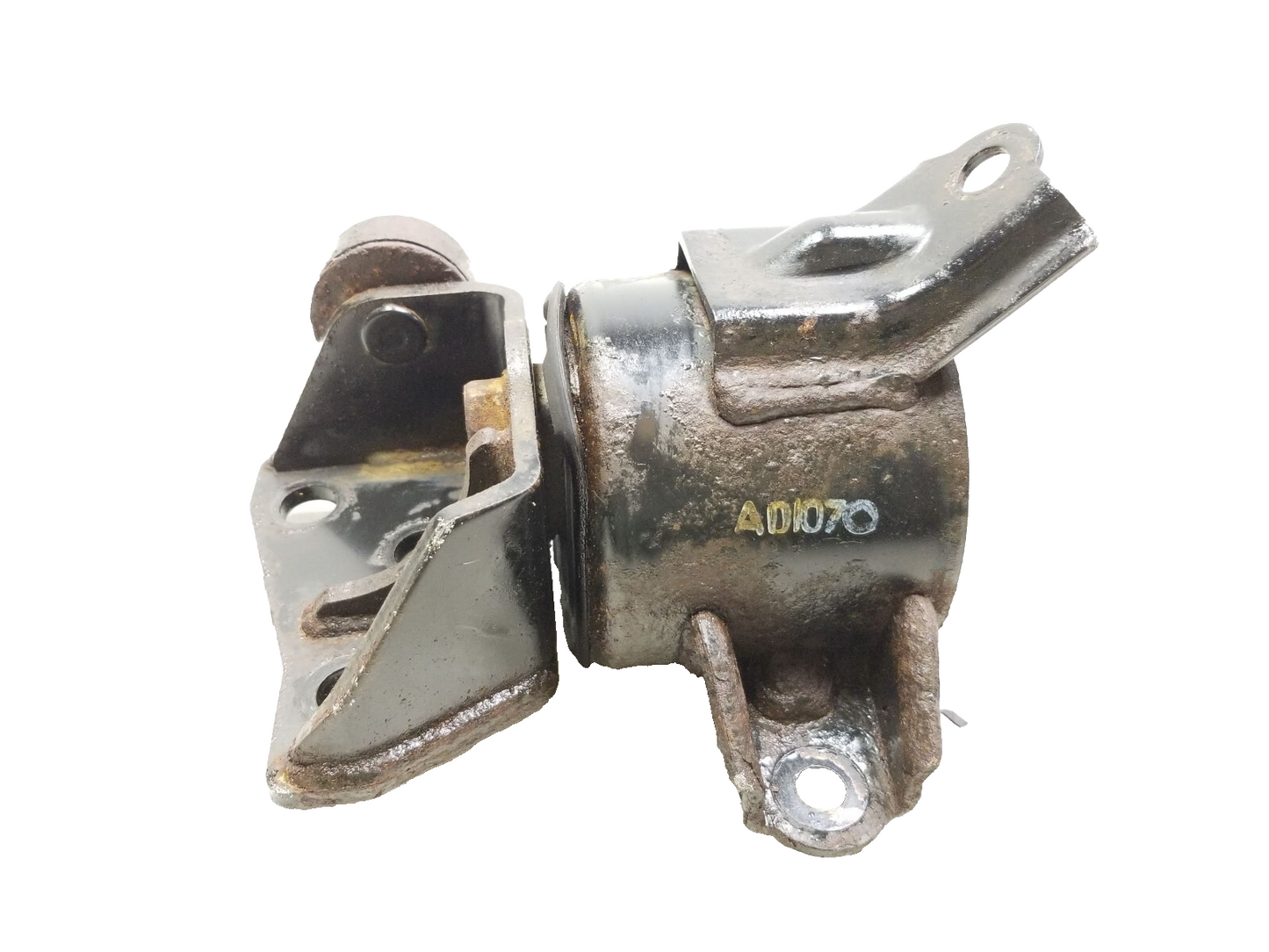 2011 - 2013 Kia Sportage AWD Engine Mount Bracket Driver Side Left 2.4l OEM