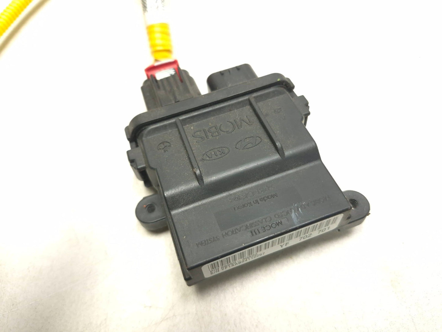 2012 Hyundai Sonata Front Right Seat Occupancy Control Module W/ Sensor 3pcs OEM