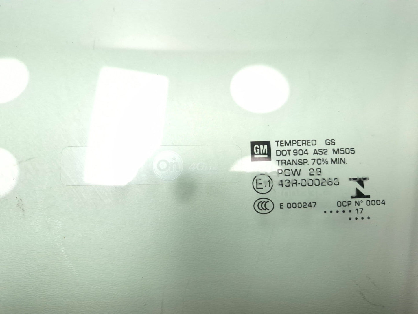 2017 Chevrolet Malibu Front Door Window Glass Driver Side Left OEM