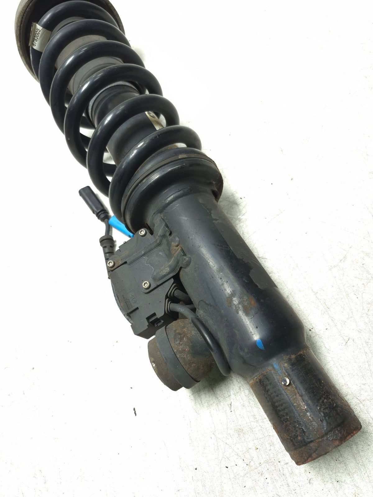 2008 BMW X6 E71 Front Suspension Shock Strut Absorber Left & Right OEM