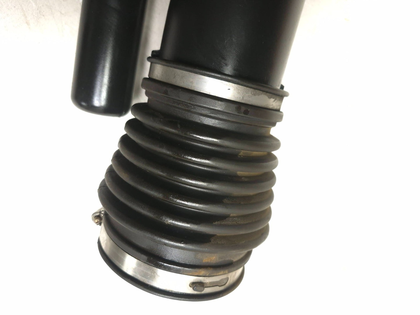 2017 Dodge Journey Air Intake Tube Resonator 3.6l OEM