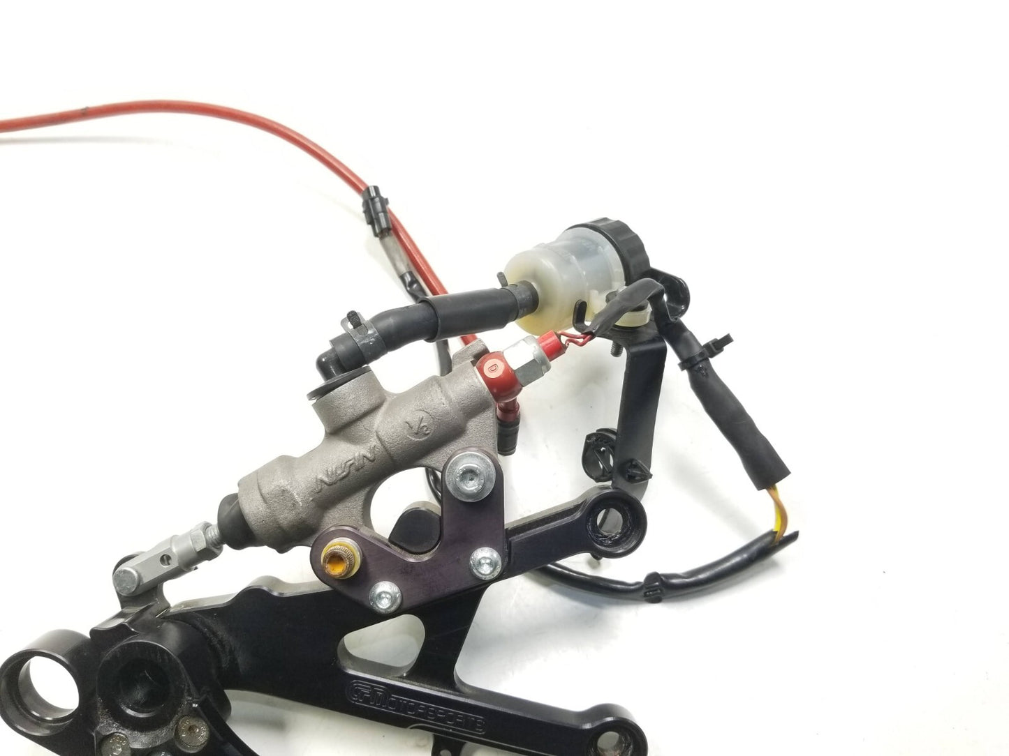 2008 - 2016 2012 Yamaha Yzfr6 R6 Rear Brake Master Cylinder & Brake Pedal