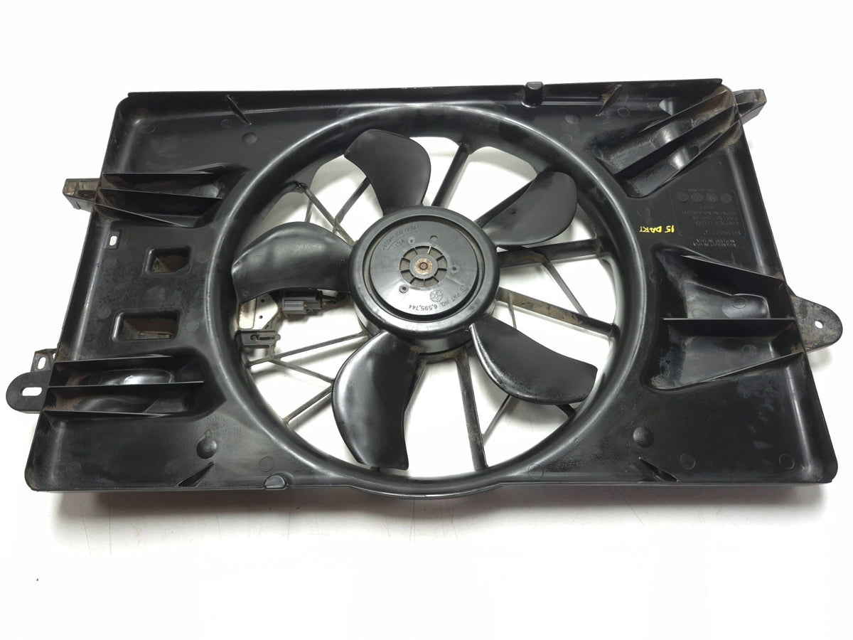 2013 Dodge Dart Radiator Cooling Fan  OEM