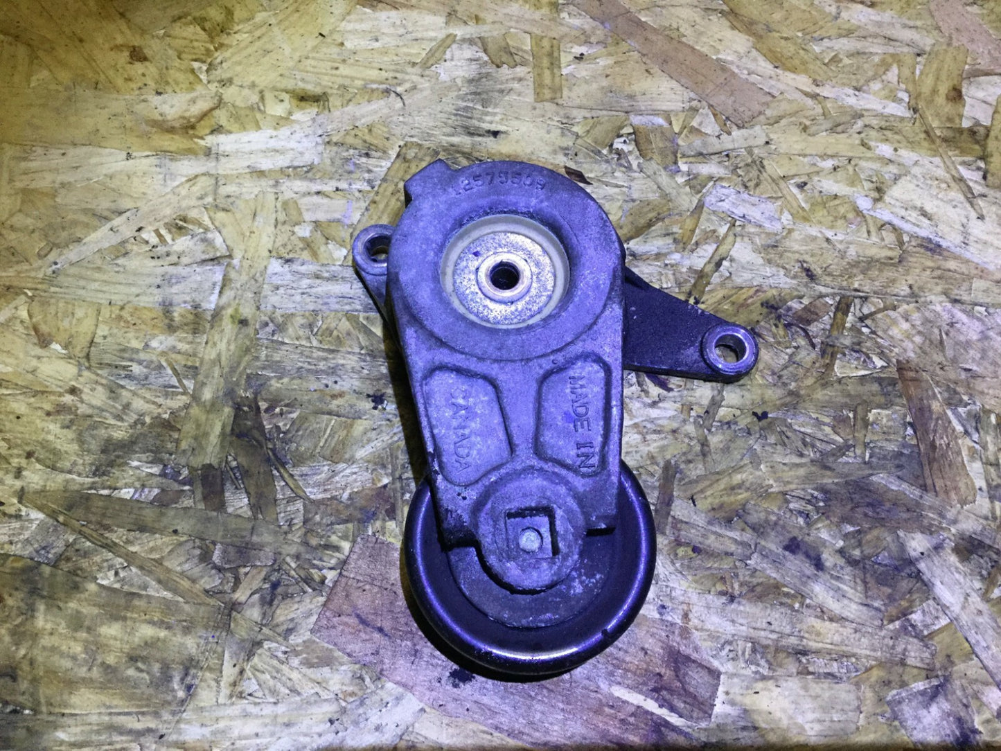 10 11 12 13 Chevrolet Equinox 3.0l Tensioner Belt OEM