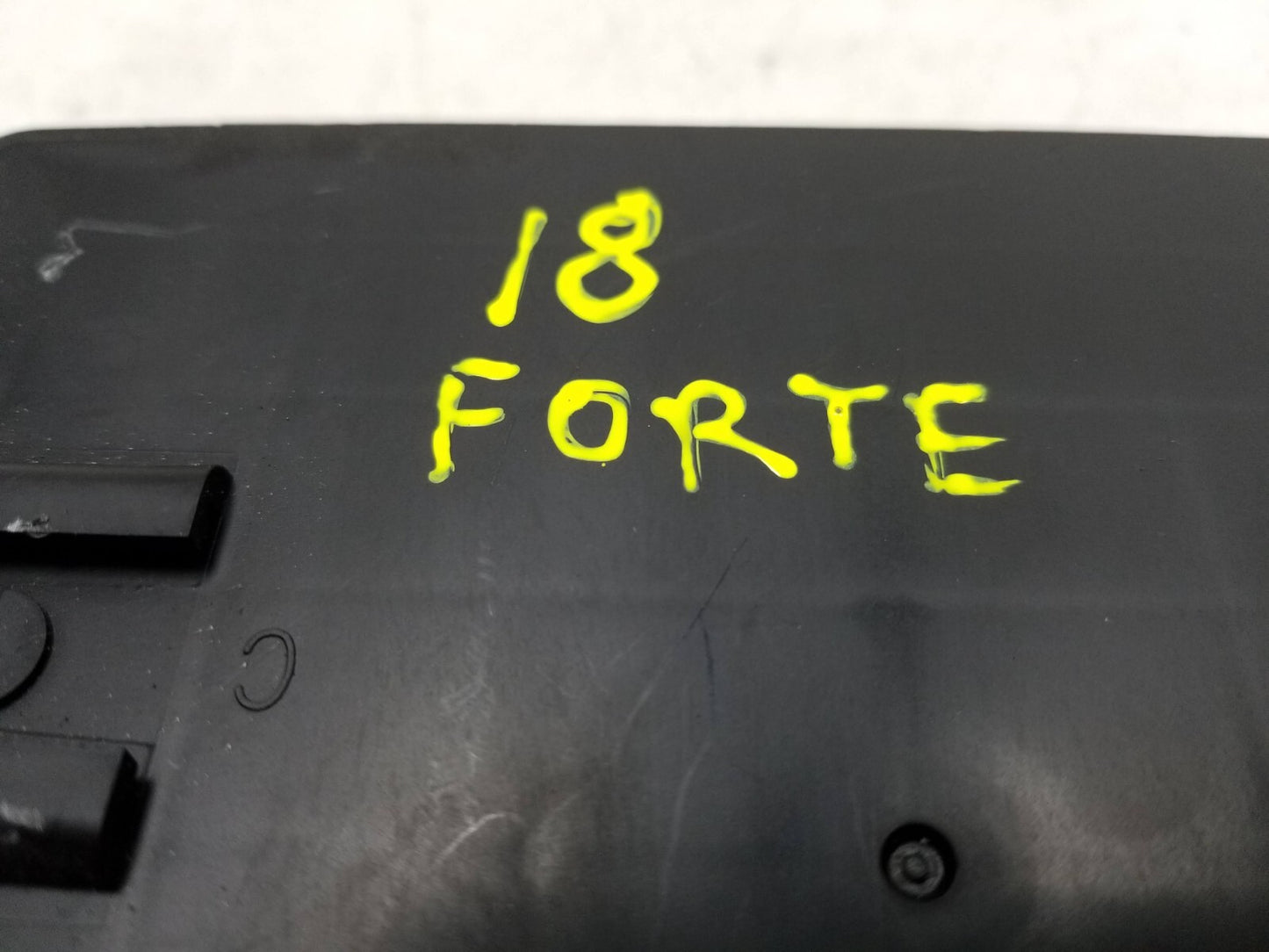 2018 Kia Forte Bcm Body Control Module OEM