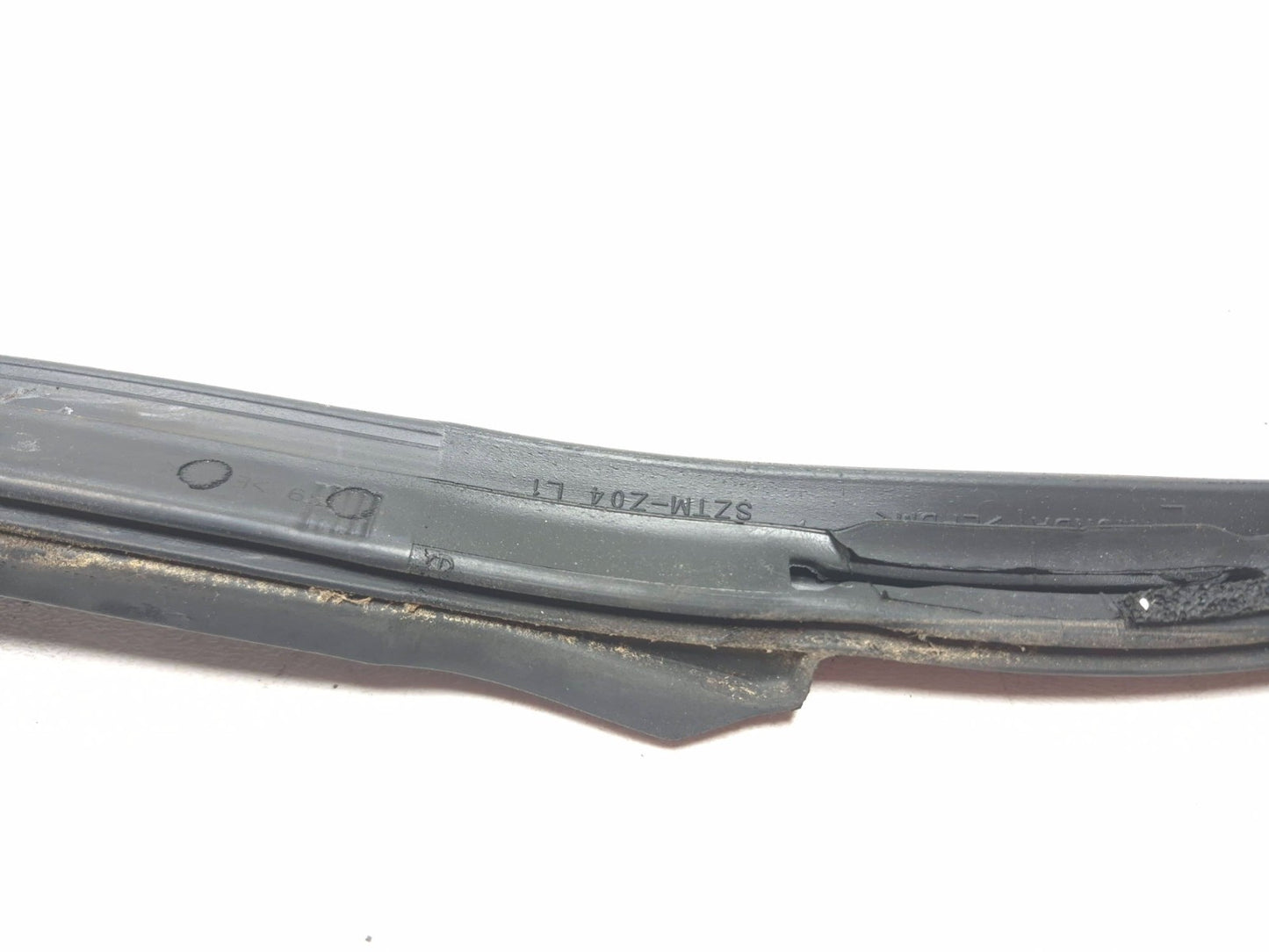 2012 Honda Cr-z Front Door Weatherstrip Seal Left & Right  3 Pcs OEM
