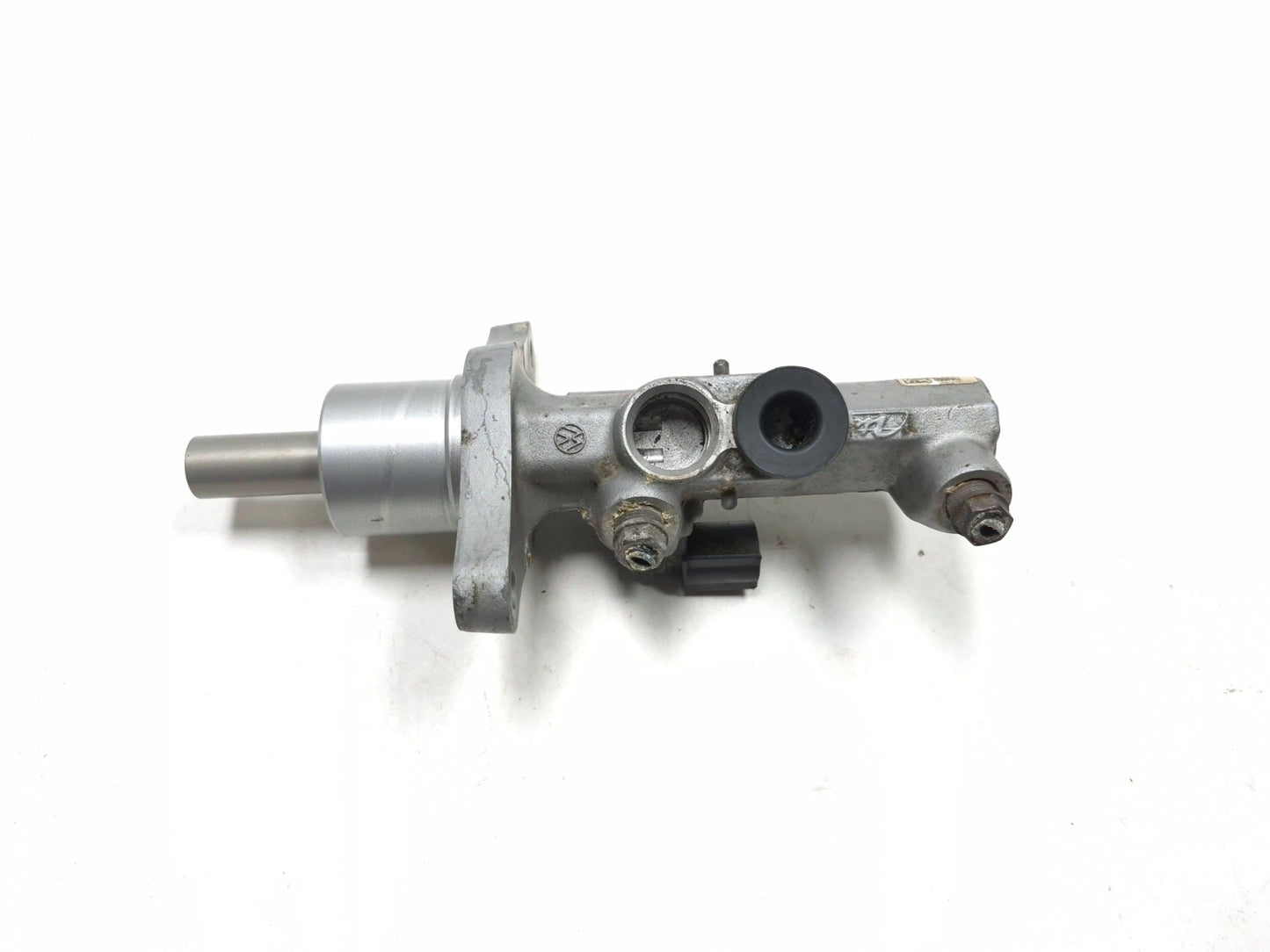 2013 Volkswagen Golf GTI Brake Master Cylinder OEM