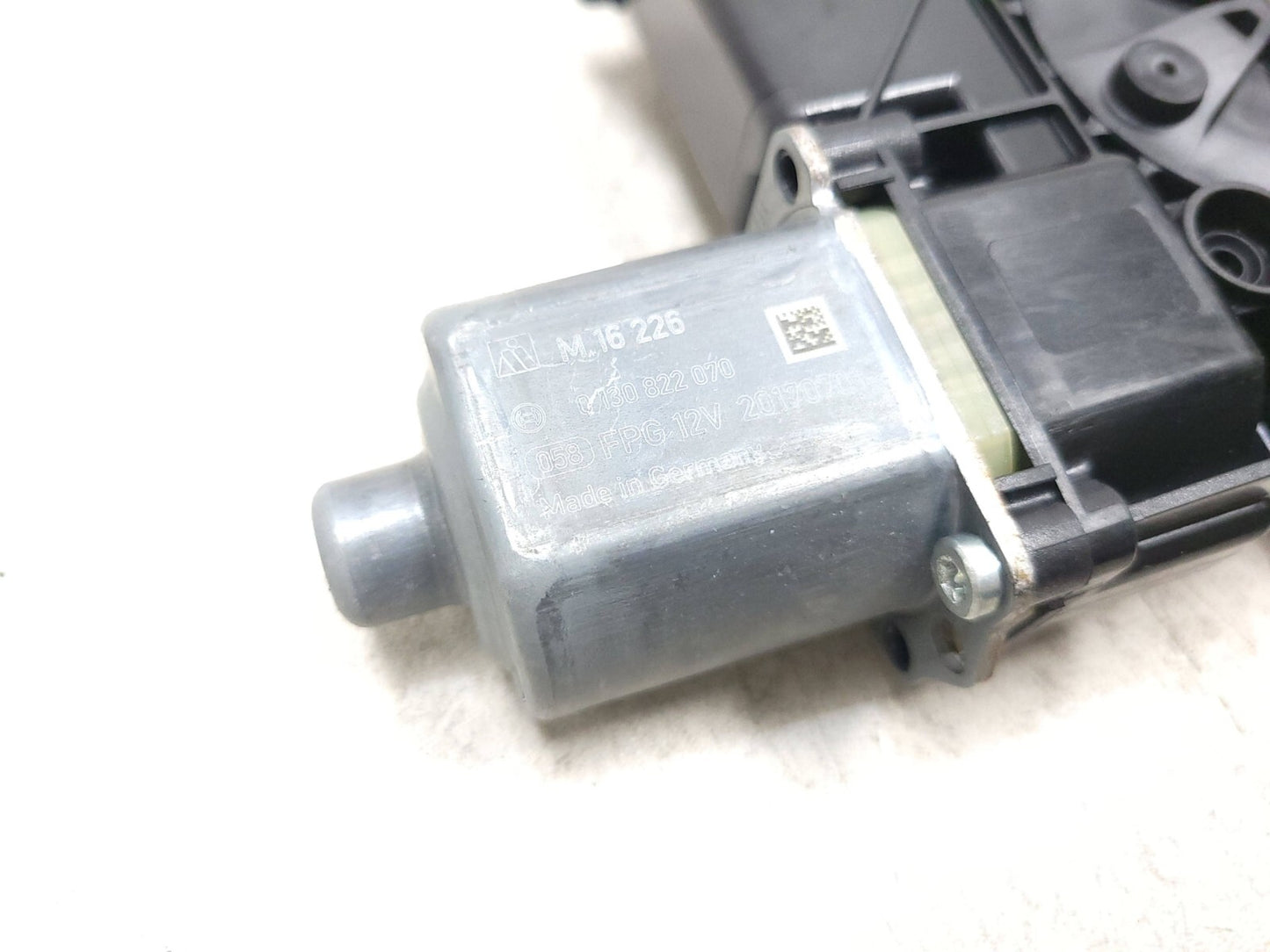 17-23 Alfa Romeo Stelvio Window Regulator Motor Rear Passenger Side Right OEM