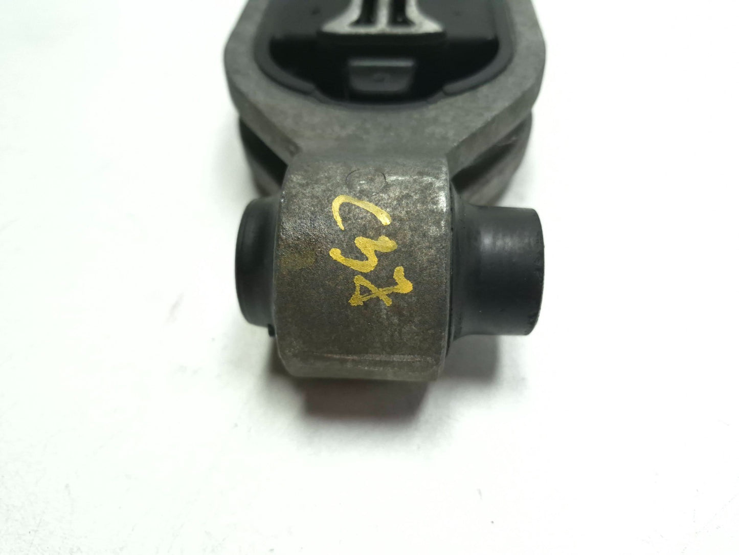 2011 Nissan Juke Engine Torque Strut Mount OEM