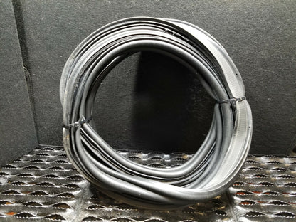 14 15 16 17 Jeep Cherokee Trunk Lid Weatherstrip Seal OEM