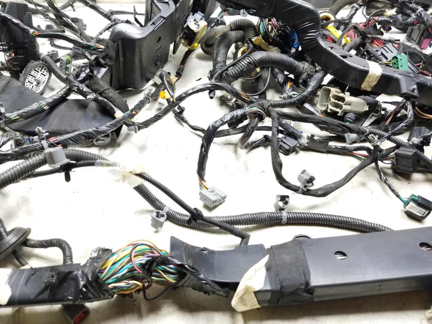 2011 Cadillac SRX Interior Wiring Harness OEM