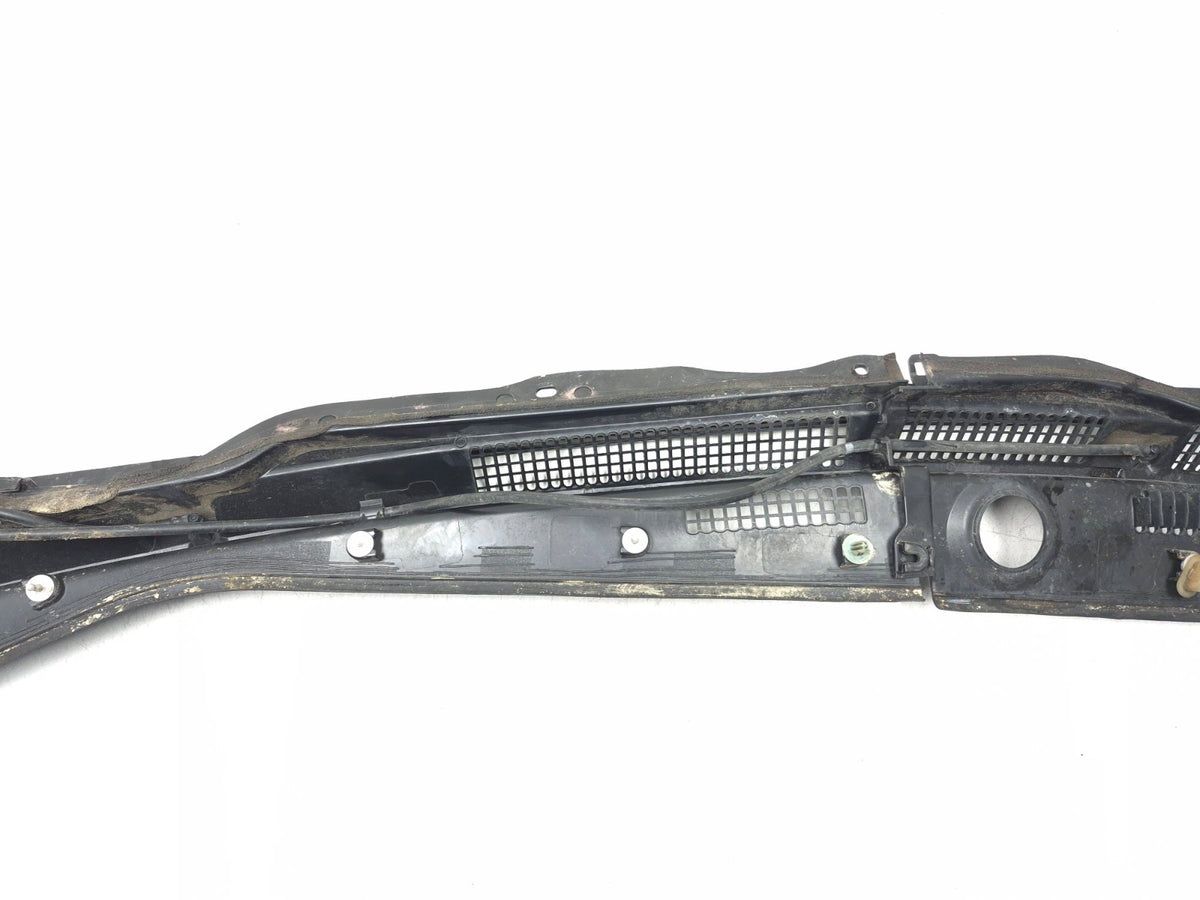 2004-2008 Acura Tl Front Windshield Wiper Cowl Cover Panel OEM